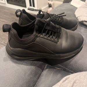 clove shoes for nurses.